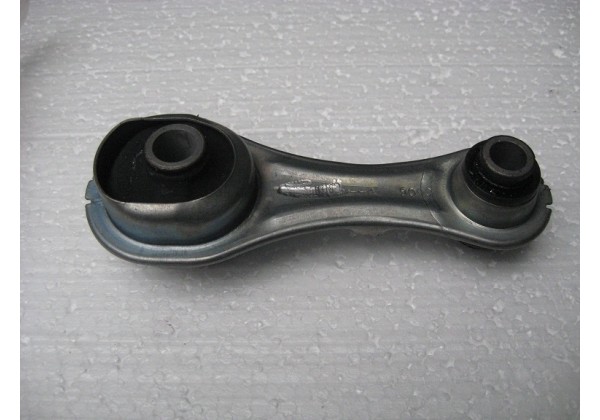 Подушка, опора двигуна задня Renault Captur, Clio IV, Logan II, Sandero/Stepway II, Lodgy, Dokker, Logan MCV II, 112381035R